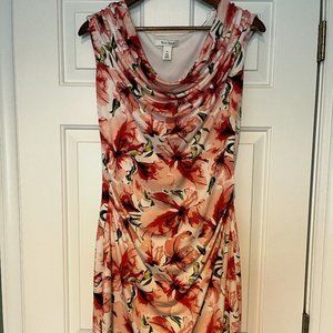 White House Black Market Floral Bodycon Dress